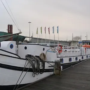  Bateau-hôtel Anna Maria Ii